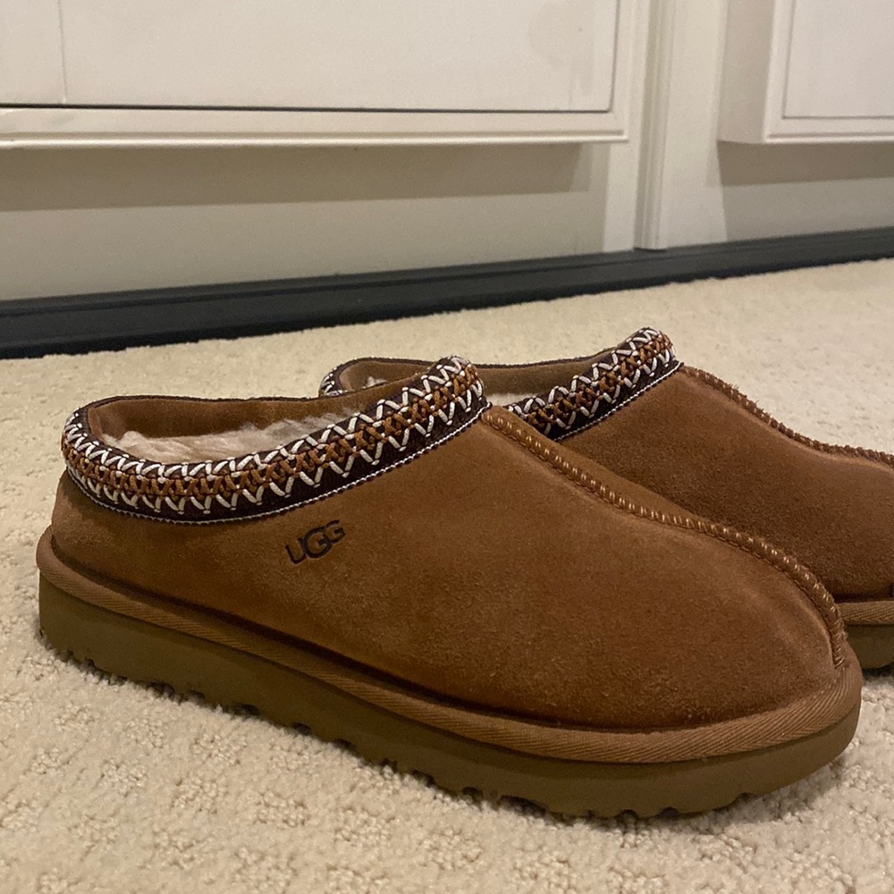 Ugg Tasman slippers!
